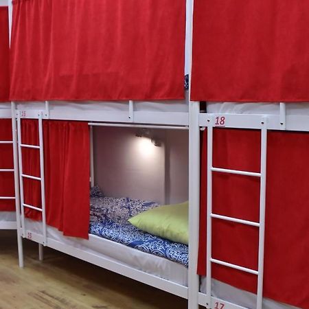 Hostel 777 Darnitsa Kiev Bagian luar foto