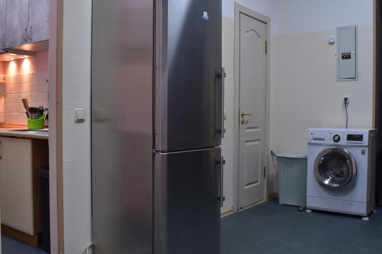 Hostel 777 Darnitsa Kiev Bagian luar foto