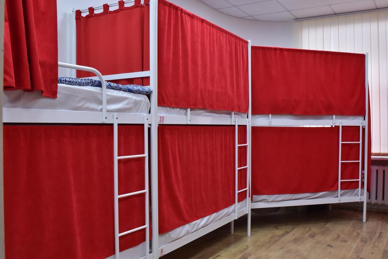 Hostel 777 Darnitsa Kiev Bagian luar foto